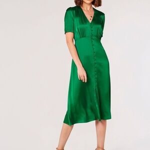 APRICOT Green Satin Midi Dress